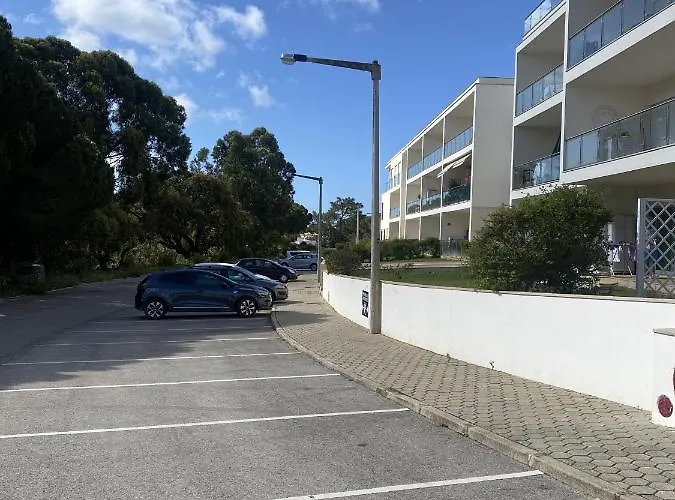 Appartement, Calme Avec Vue Piscine, 1km De La Plage, Olhos De Agua * Αλμπουφέιρα