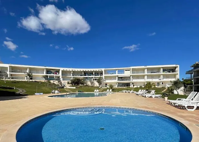 Appartement, Calme Avec Vue Piscine, 1km De La Plage, Olhos De Agua *