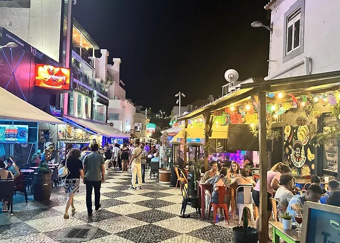 Appartement, Calme Avec Vue Piscine, 1km De La Plage, Olhos De Agua Διαμέρισμα *
