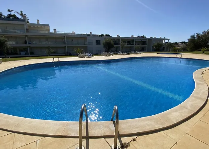 Appartement, Calme Avec Vue Piscine, 1km De La Plage, Olhos De Agua Lägenhet *