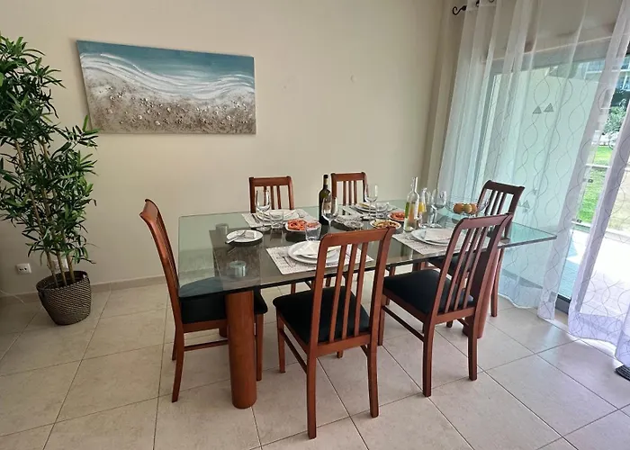 Appartement, Calme Avec Vue Piscine, 1km De La Plage, Olhos De Agua