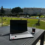 Appartement, Calme Avec Vue Piscine, 1km De La Plage, Olhos De água