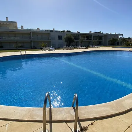 Appartement, Calme Avec Vue Piscine, 1km De La Plage, Olhos De Agua Apartment *