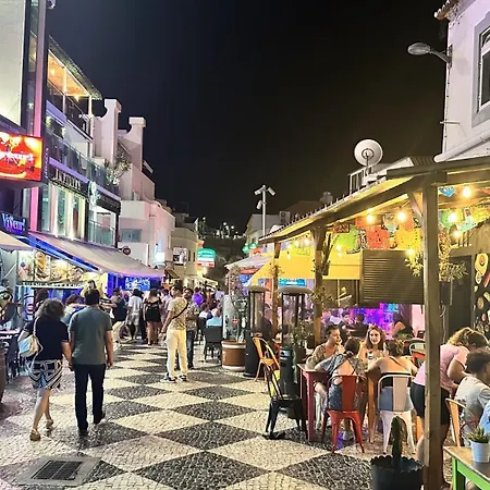 Appartement, Calme Avec Vue Piscine, 1km De La Plage, Olhos De Agua Apartment *